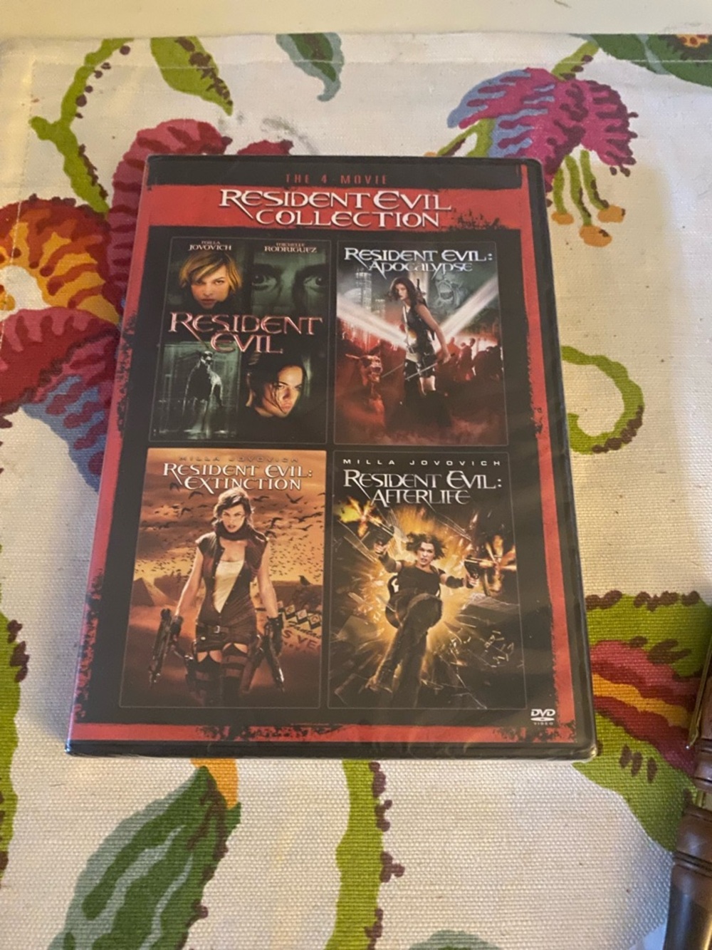 Resident Evil Collection DVD Set - Red and Black Cover  Néw Factory Sealed